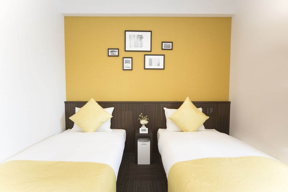 Nipponbashi Crystal Hotel 18/50
