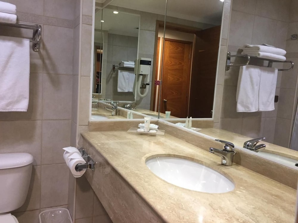 Hotel Diego de Almagro Valdivia 10/34