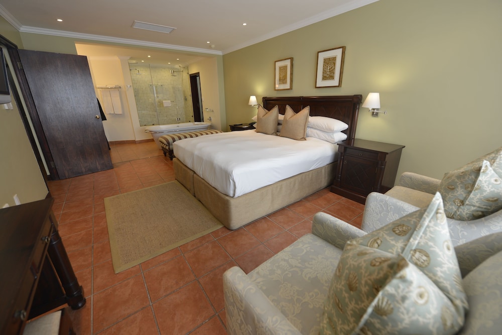Cardoso Hotel 12/72