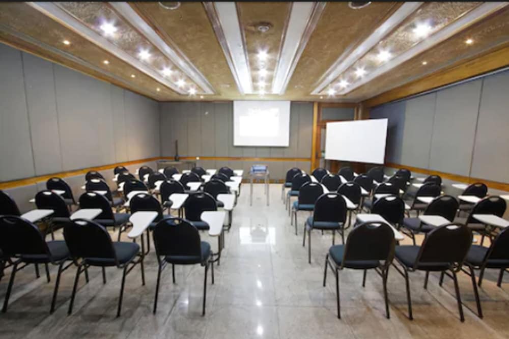 Da Vinci Hotel Conventions 43/59