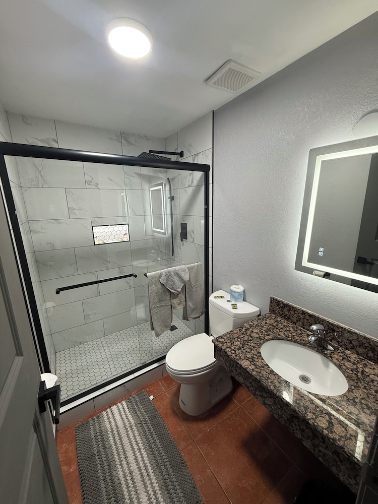 Rawls Motel Near Phoenix Airport 49/50