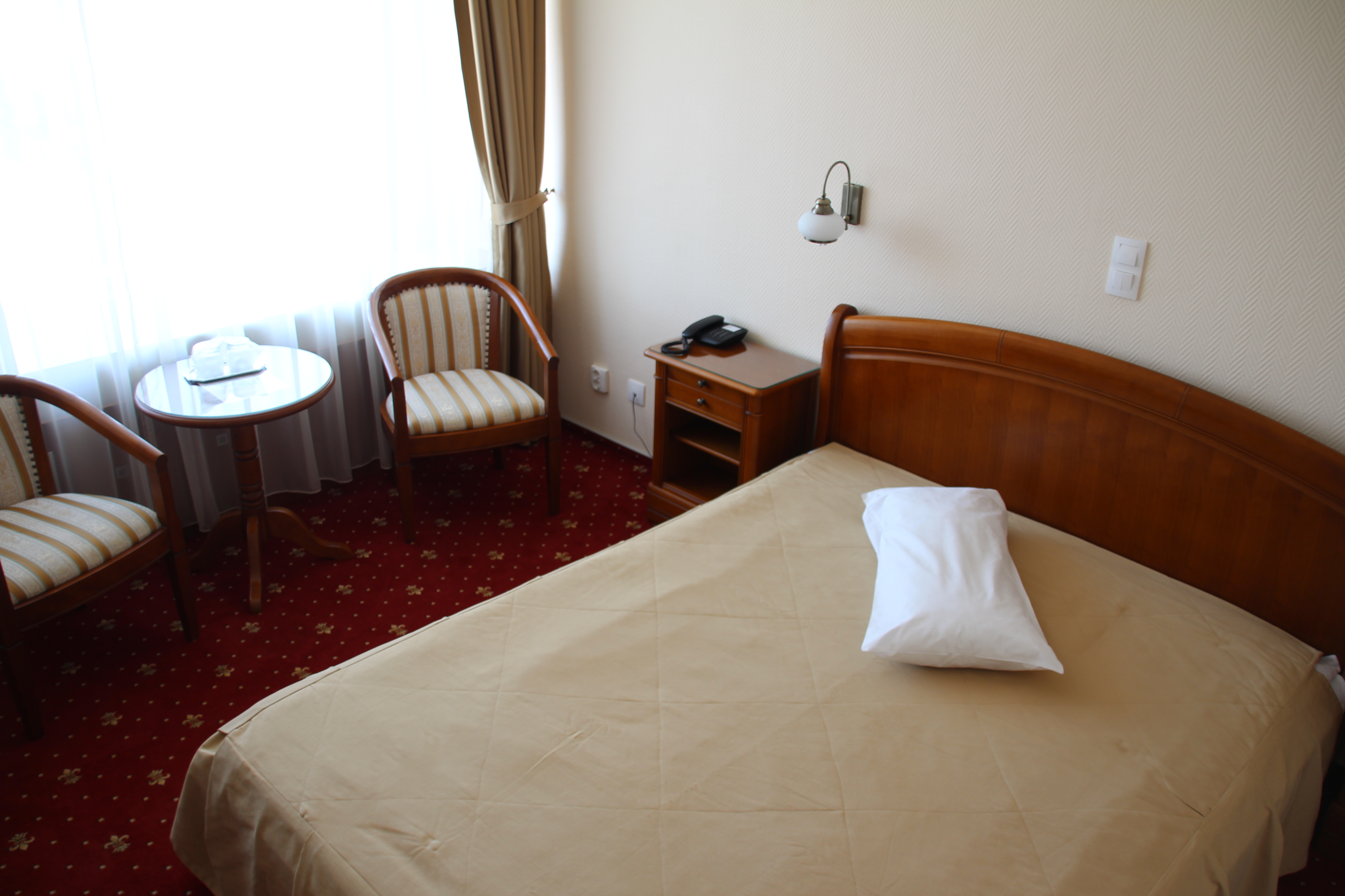 Hotel Traian 18/50