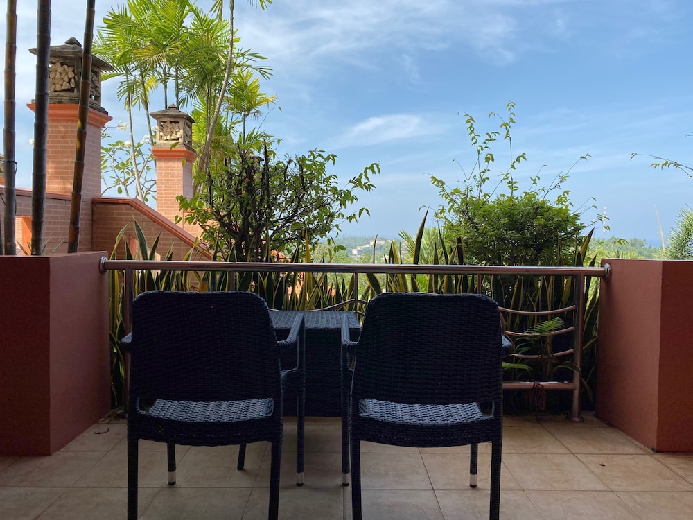 BAAN KONGDEE SUNSET RESORT 40/45