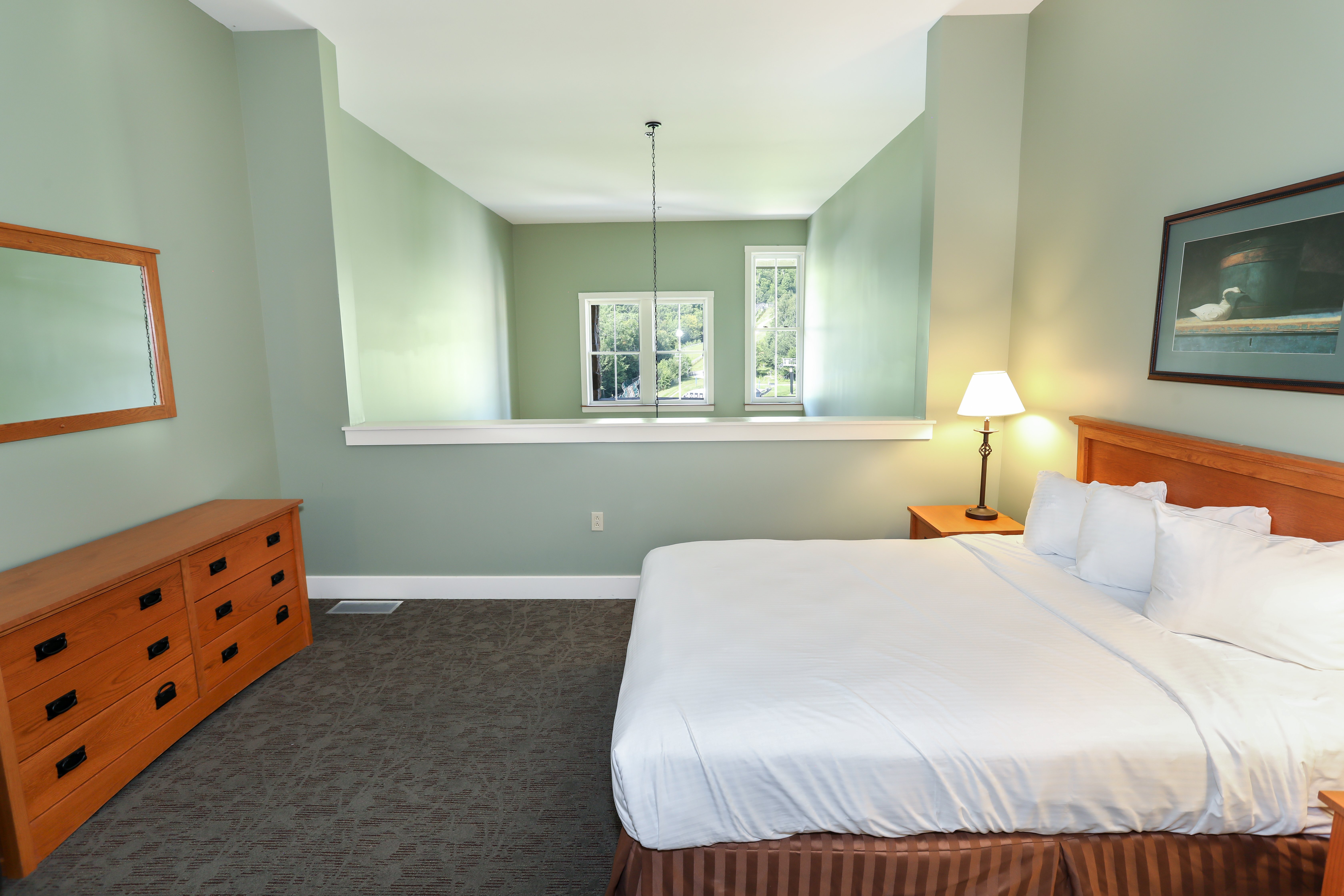 3 Bedrooms, Suite