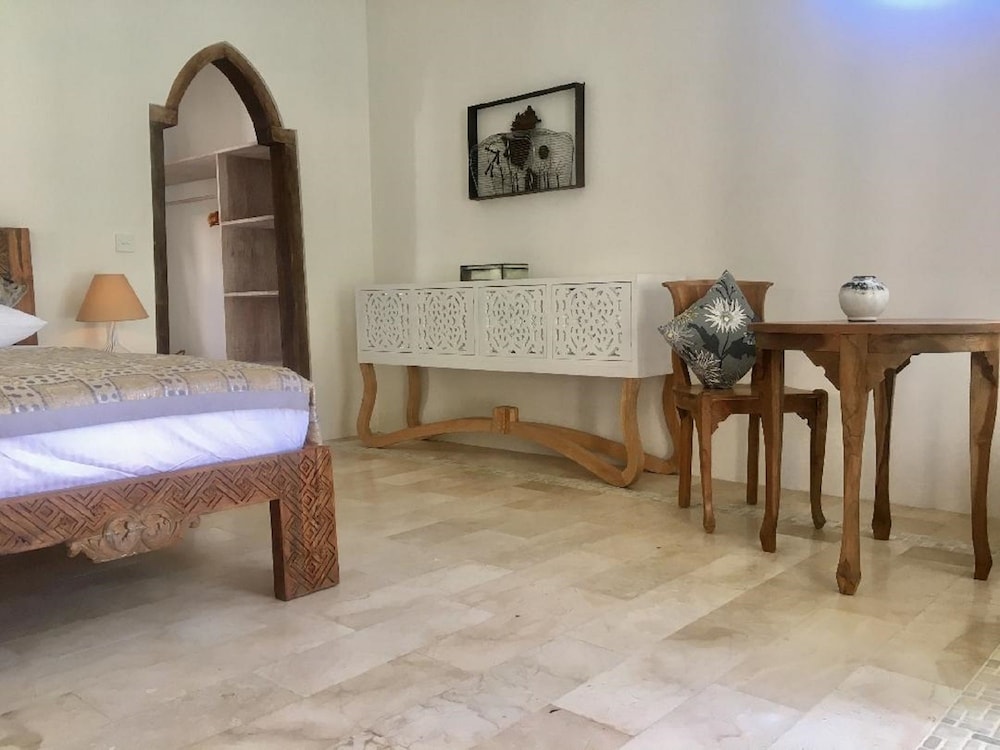 Sun Suko Boutique Retreat 61/69