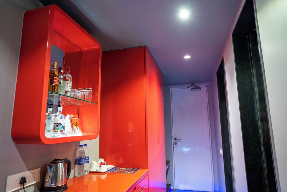 SinQ Party Hotel 43/43