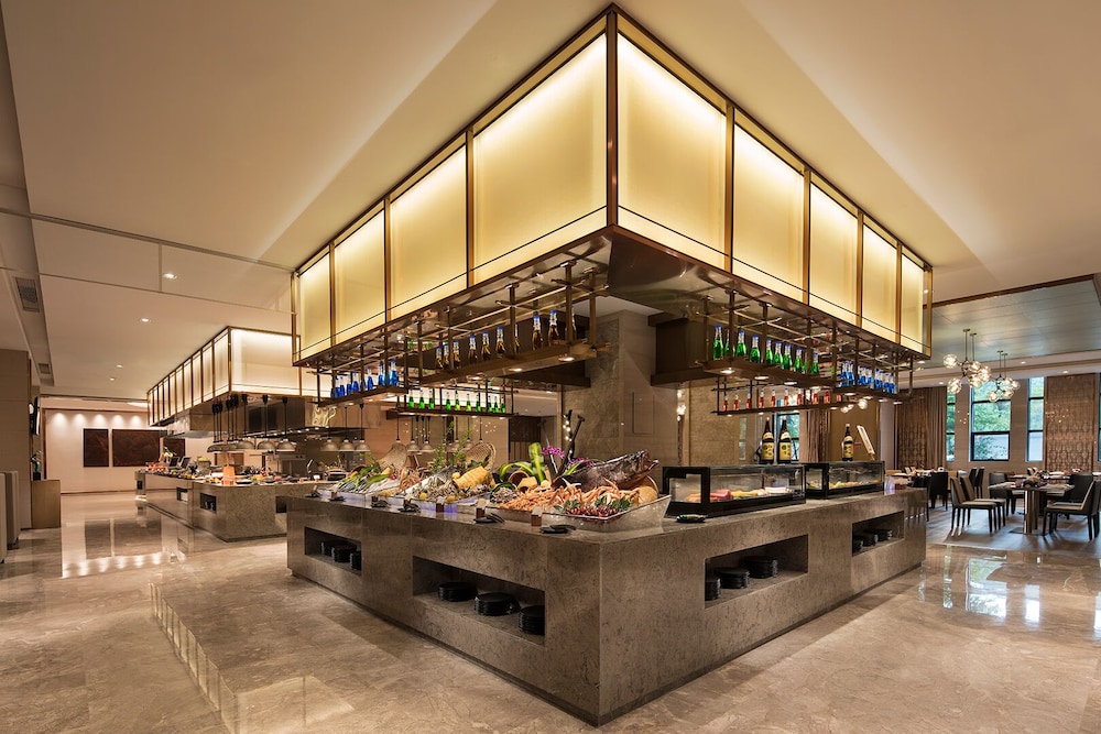 Howard Johnson by Wyndham Jimei Lake Plaza Xiamen 31/51