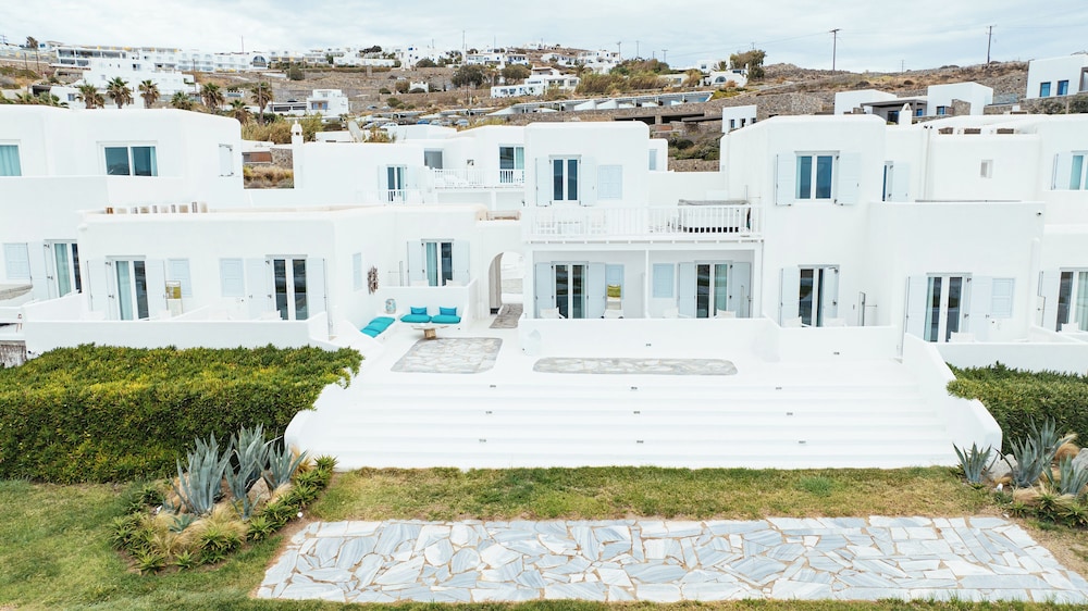 Mykonos Bay Resort and Villas in MYKONOS