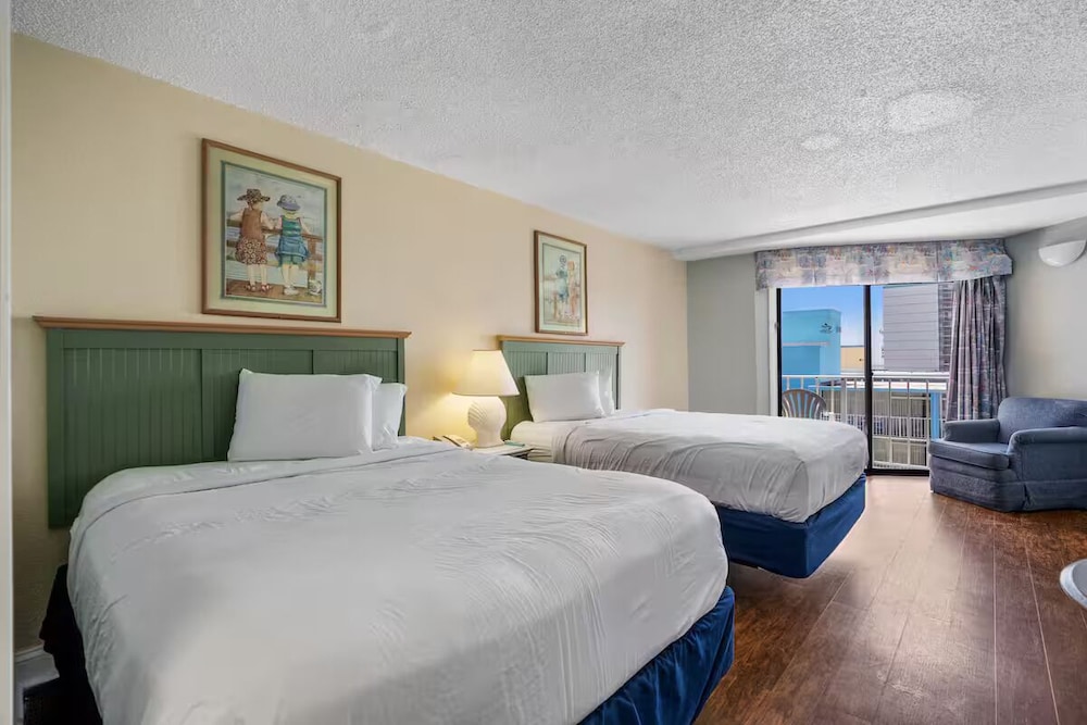 Capital O Sunset Waves Hotel Myrtle Beach Oceanfront 28/63