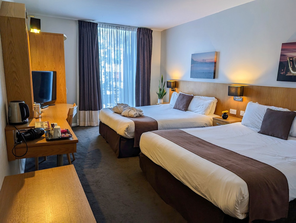 SUPERIOR, DOUBLE BED