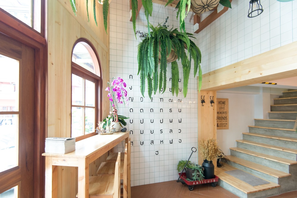 Barn And Bed Hostel 9/50