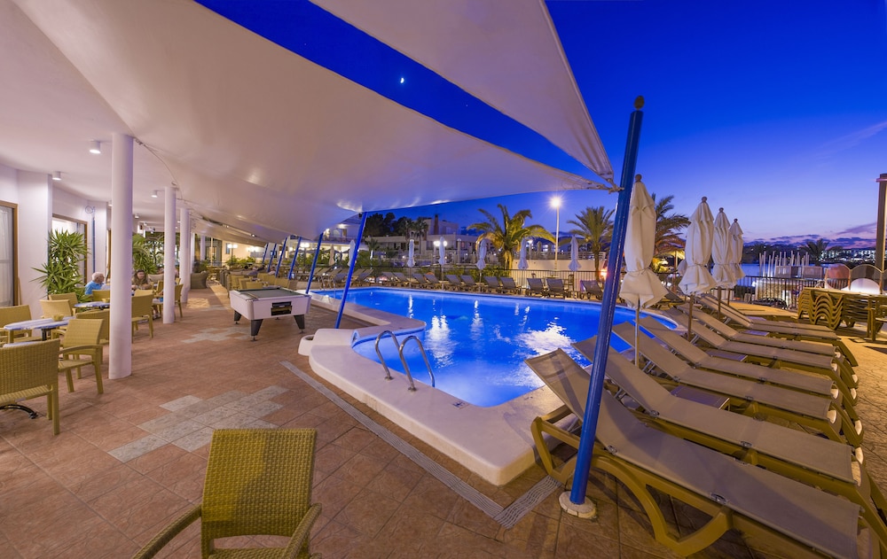 Osiris Ibiza Hotel 8/69