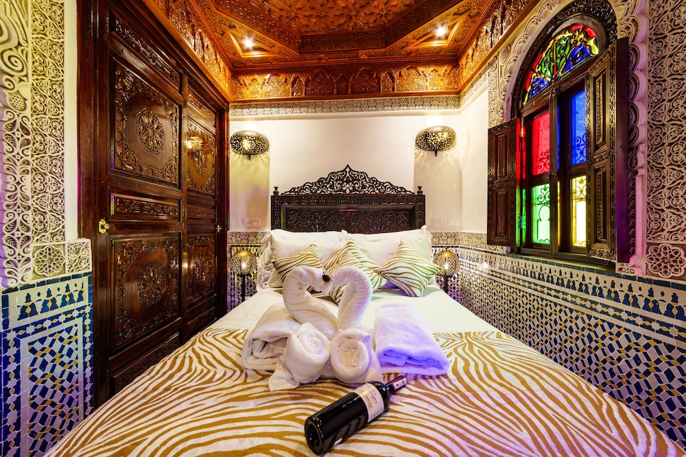 Deluxe, Double Bed