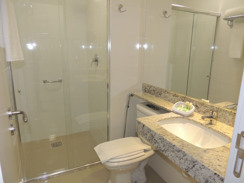 Lagoon Prime Hotel (ex DH Hotel Airport Lagoa Santa) 33/36