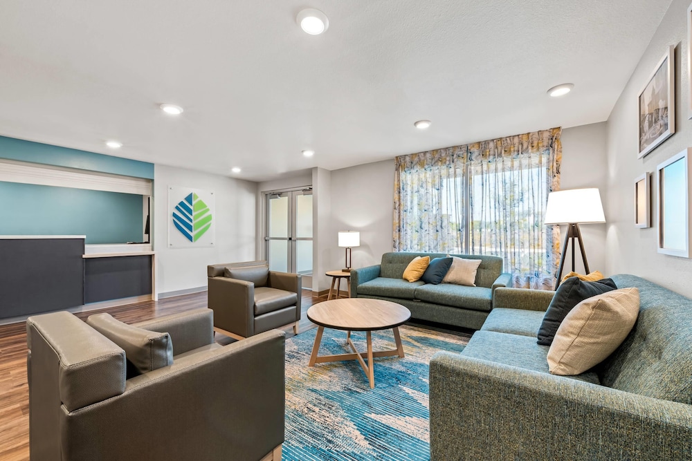 WoodSpring Suites Charlotte - Arrowood 29/60