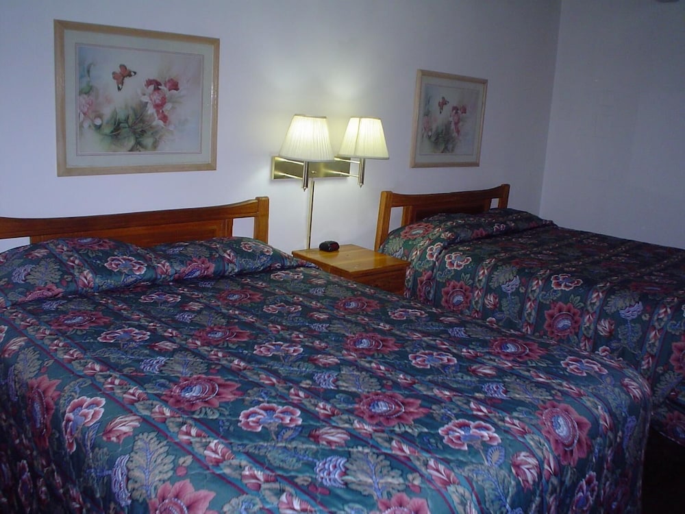 Avenue Motel 12/28