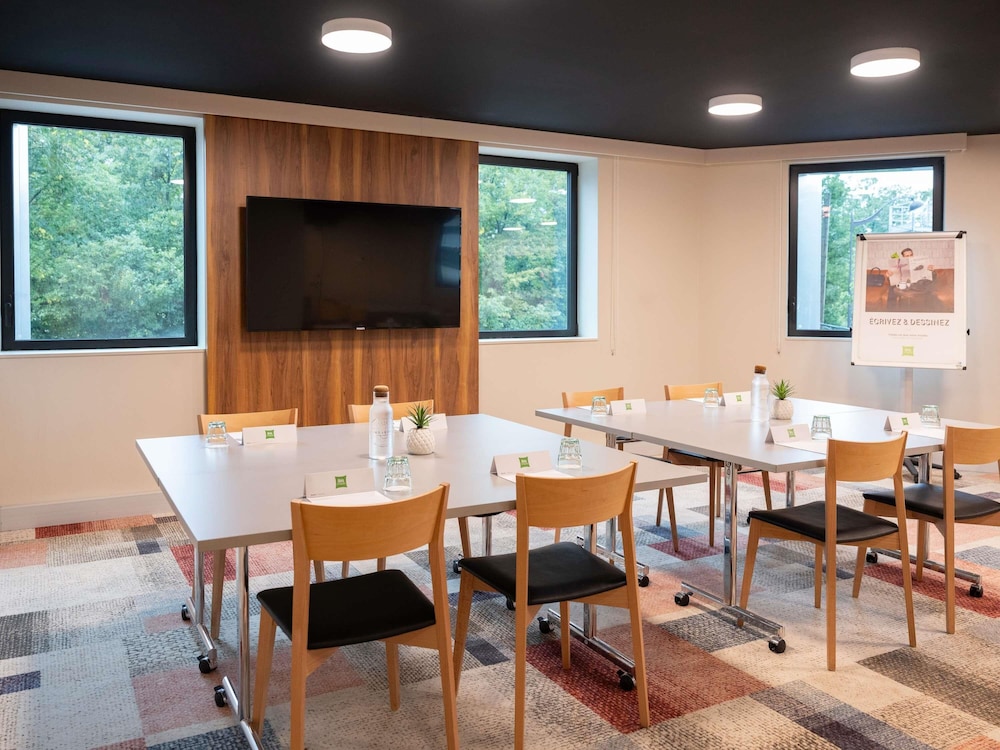 Ibis Styles Paris Meteor Avenue D'italie 56/61