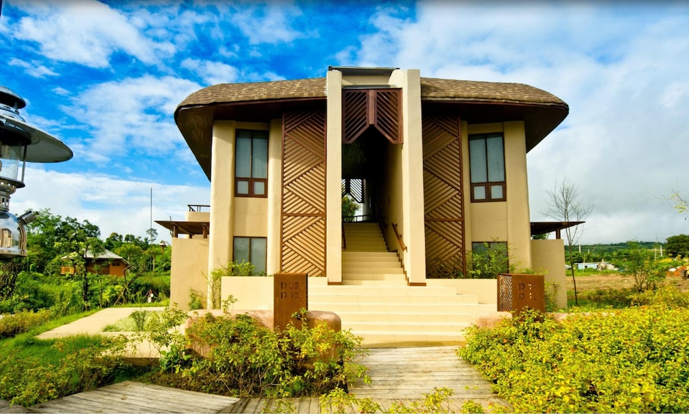 Montis Resort 4/67