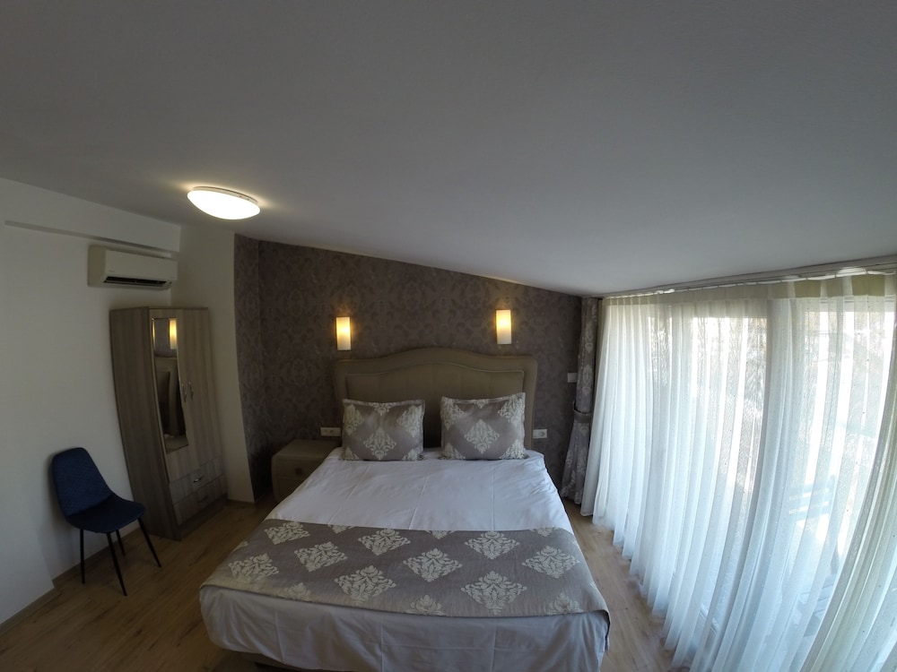 Meydan Suites 14/50