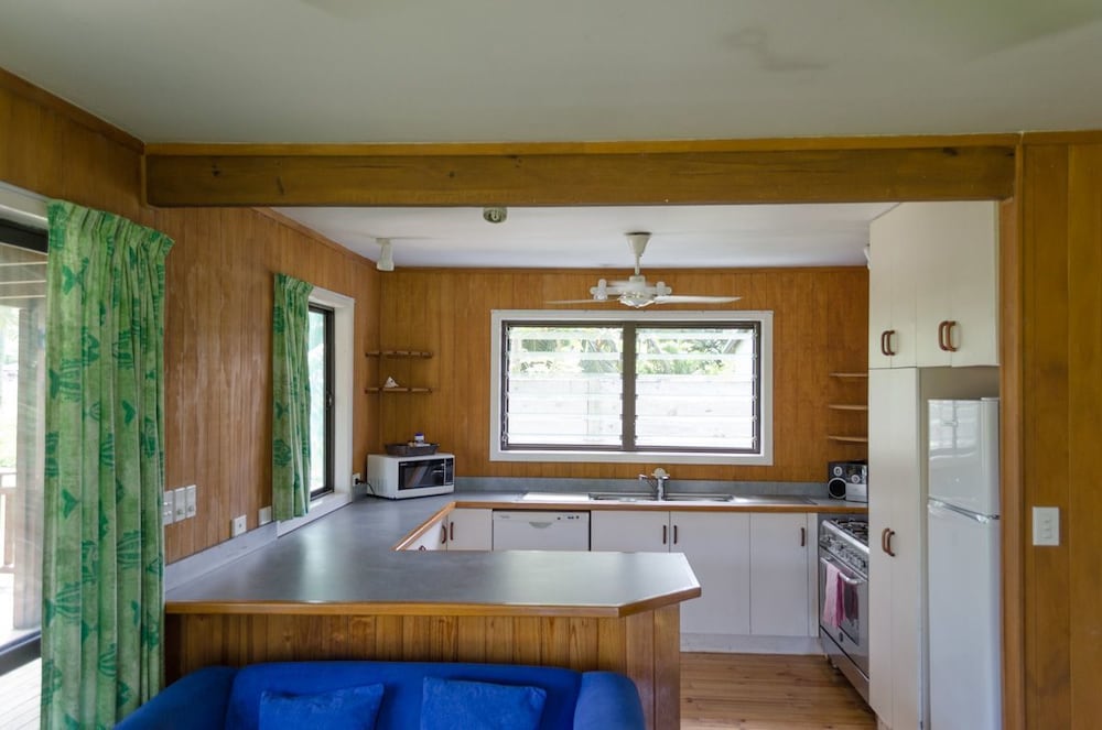 Manea Beach Villas photo5