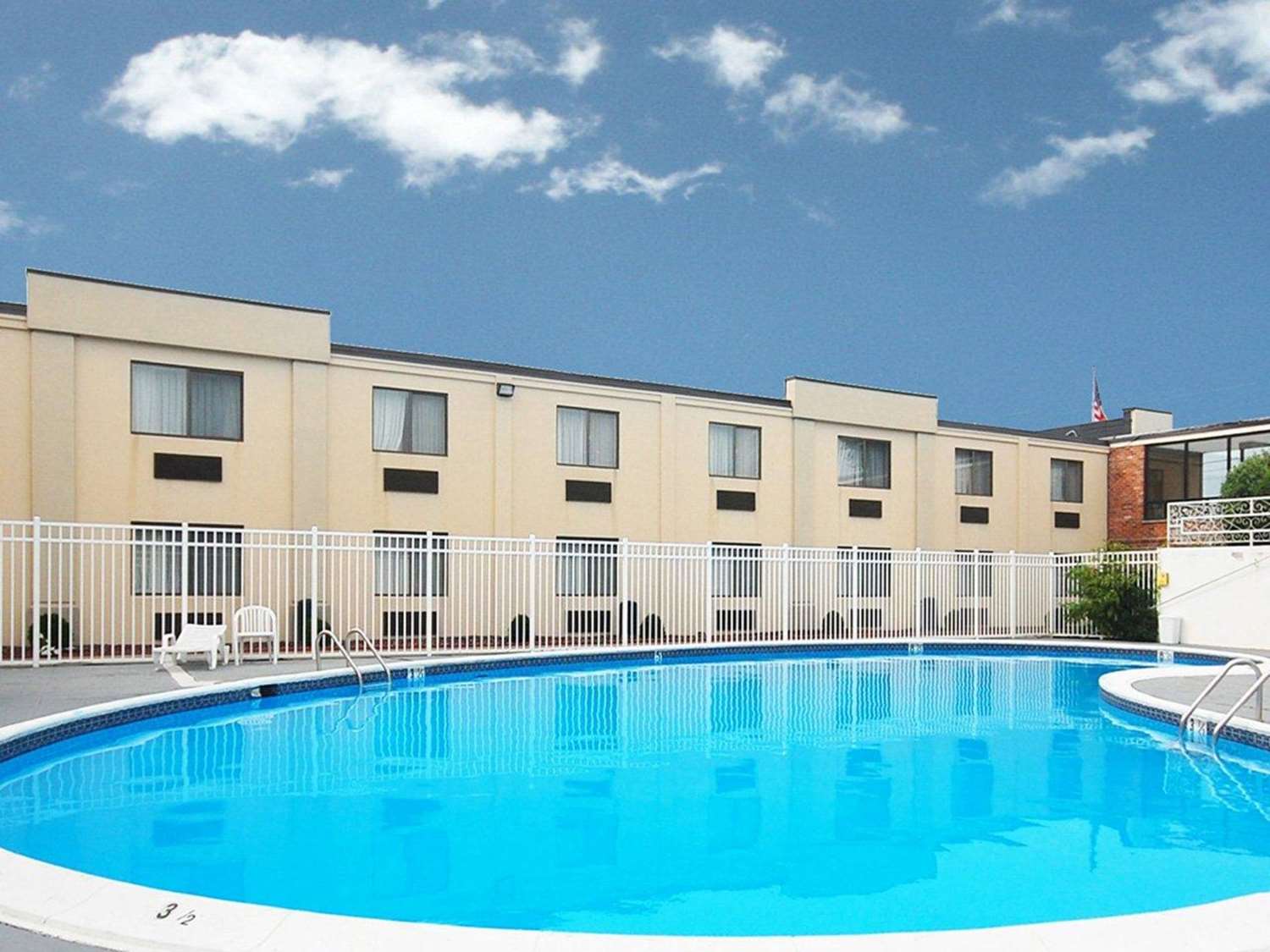 Quality Inn Seekonk-Providence 2/24