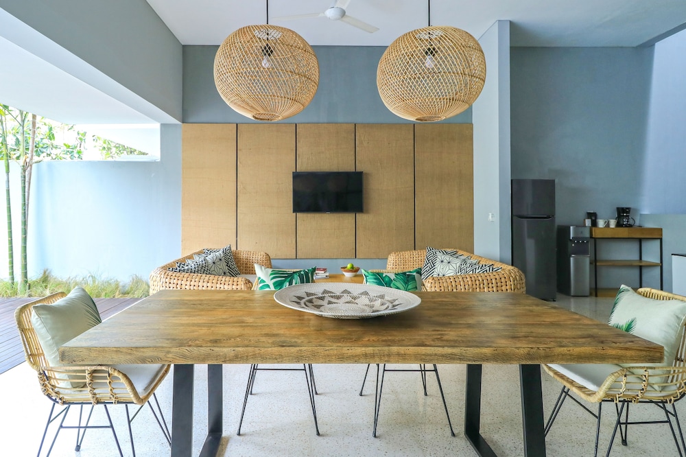 Origin Seminyak 60/69