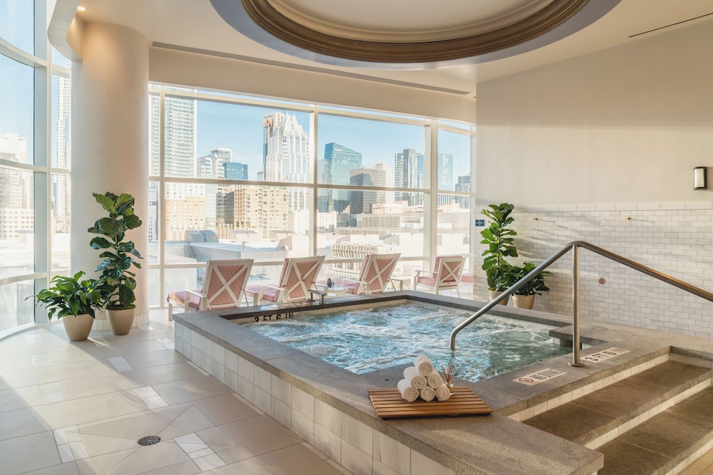 Fairmont Austin 48/72