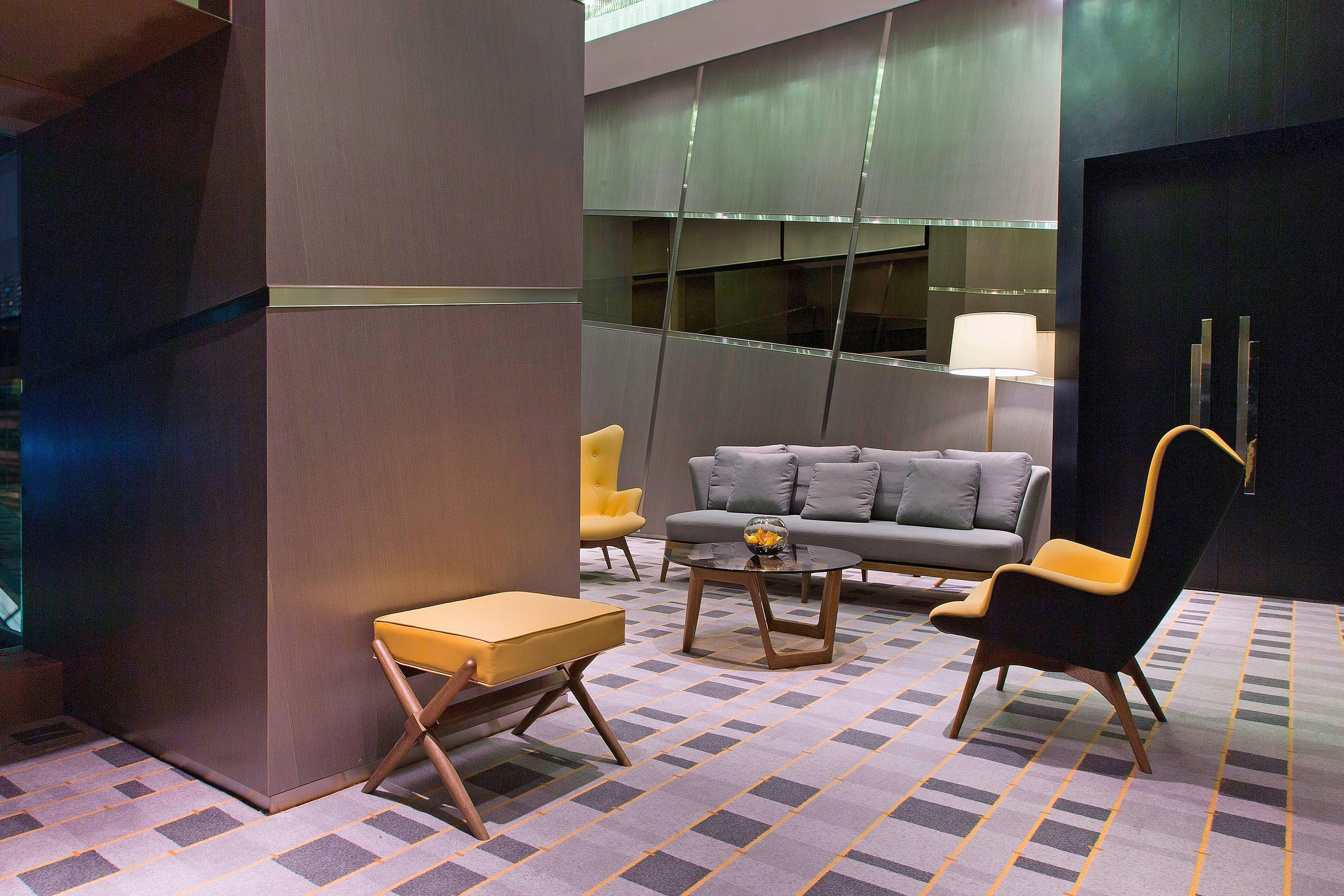LE MERIDIEN KUALA LUMPUR 77/83