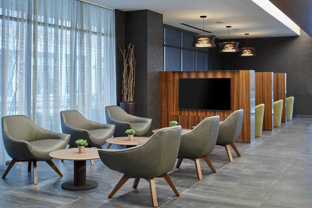 Courtyard by Marriott Baltimore Downtown/McHenry Row 38/55