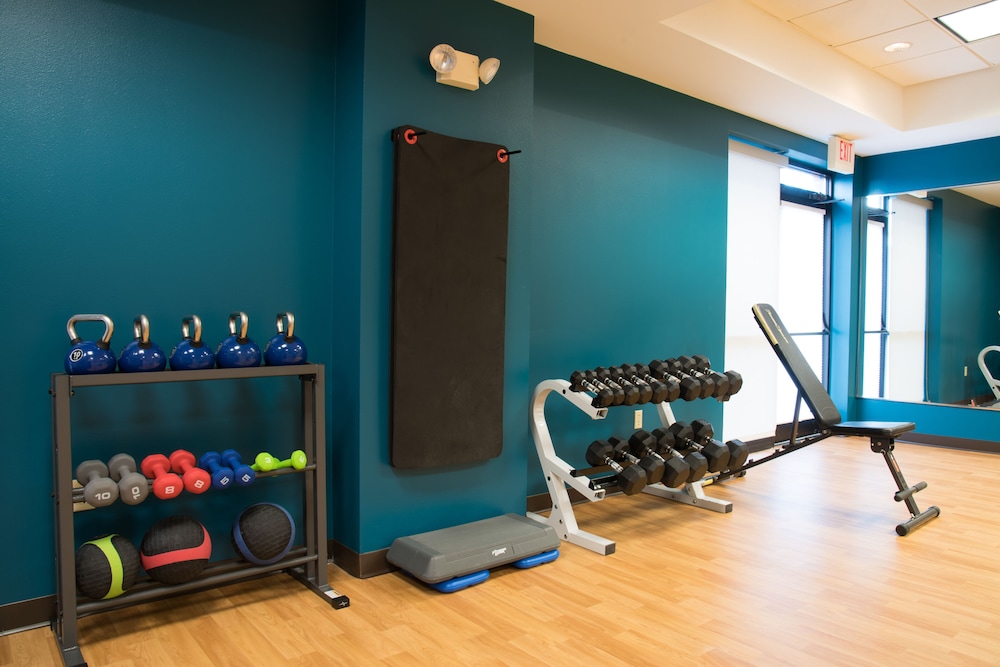Hyatt Place Minneapolis/Eden Prairie 38/68