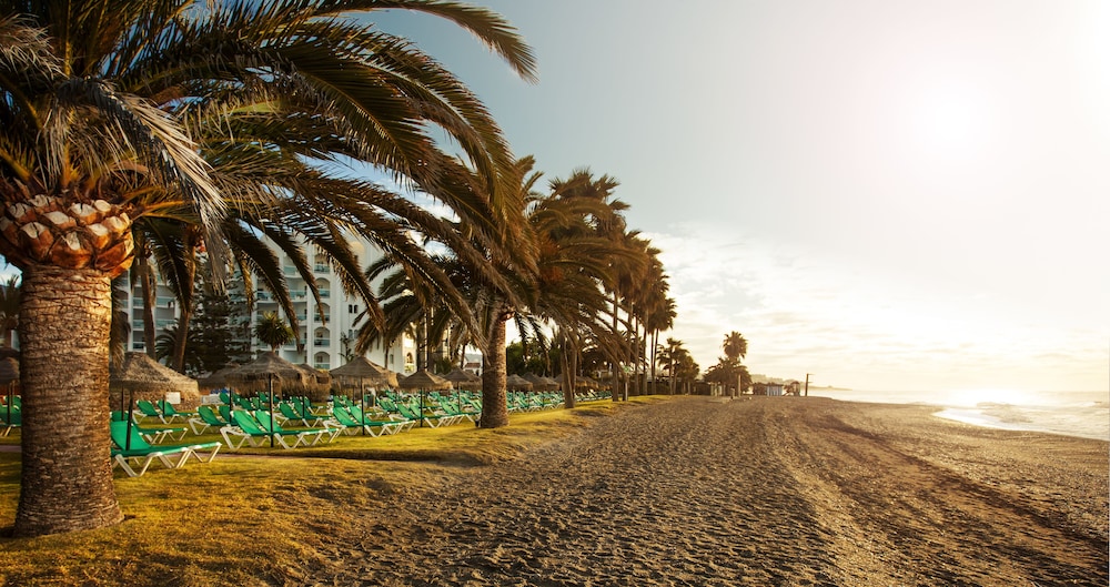 Ona Marinas de Nerja Spa Resort 64/72