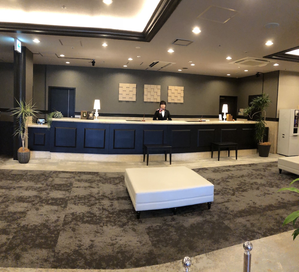 Crystal Hotel Minami Senri 4/54