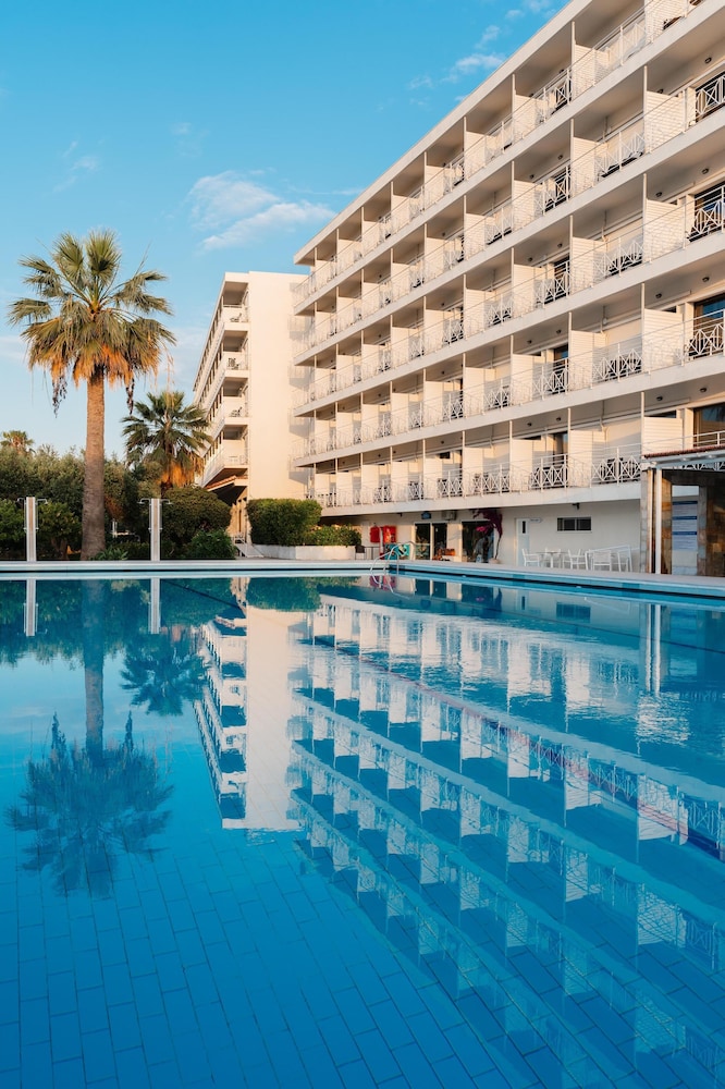 Calamos Beach Family Club Hotel By Anayia All Inclusive Resorts in Oropos