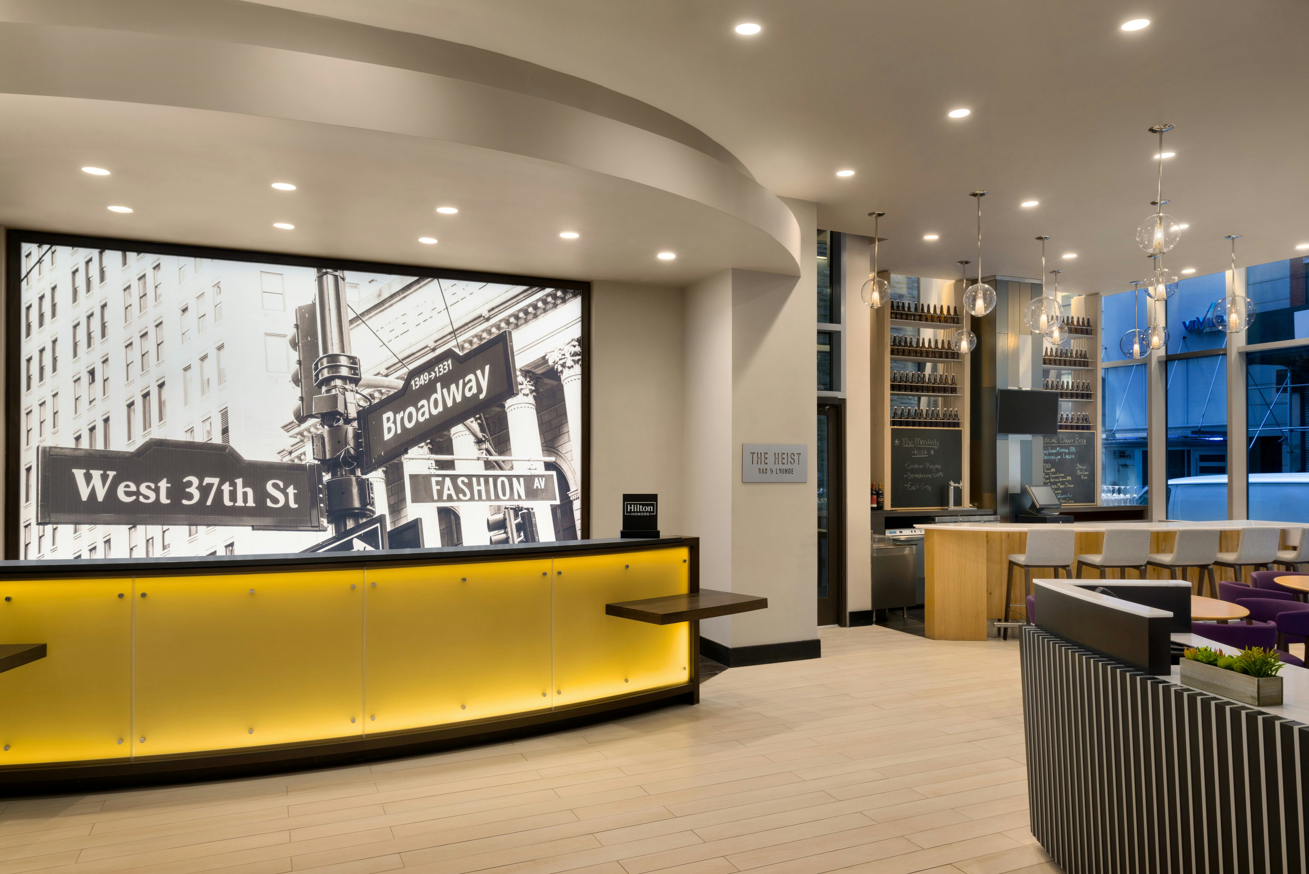 Embassy Suites by Hilton New York Manhattan Times Square 16/79