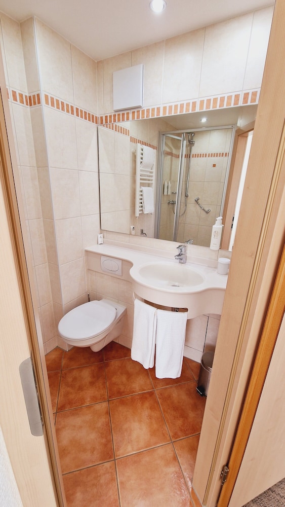Hotel Garni Metzingen 46/49
