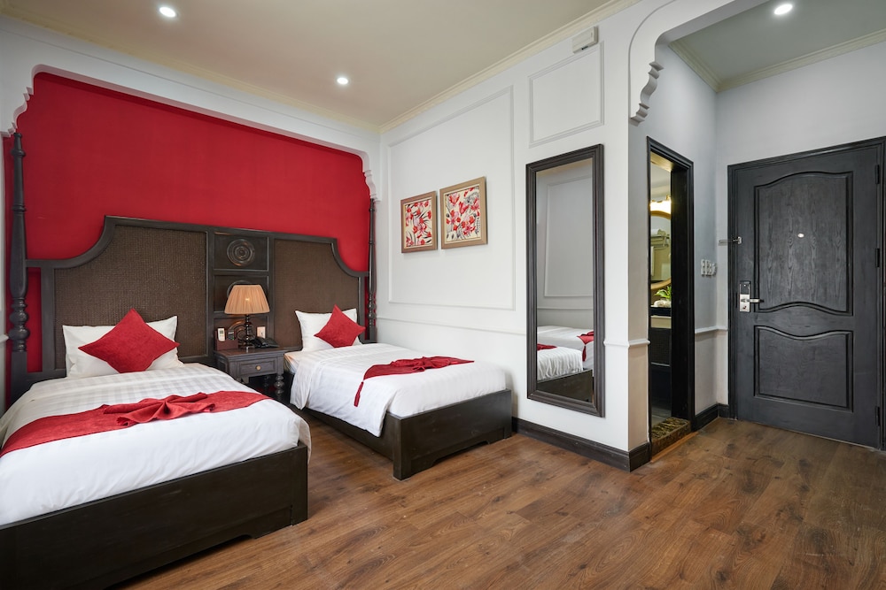 Manoir Des Arts Hotel 14/73