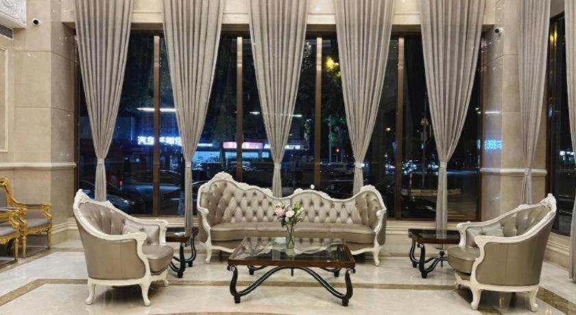 Vienna Hotel (Guangzhou Panyu Plaza) 38/58