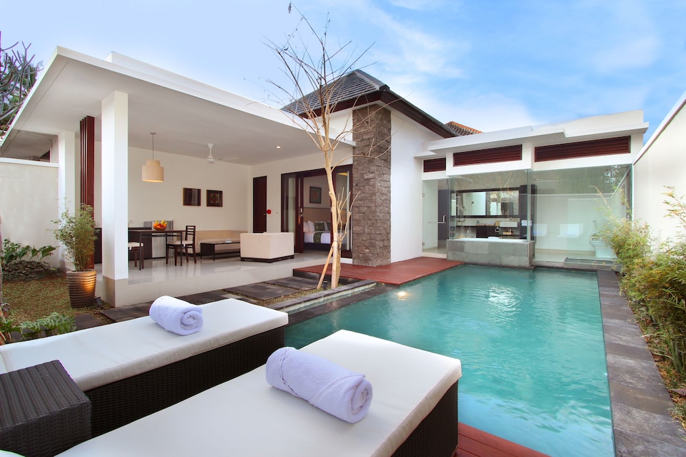 ROYAL SAMAJA VILLAS 6/59