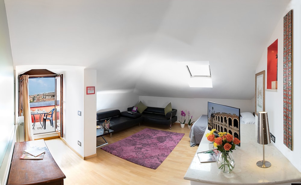 Residence Verona Class 33/68