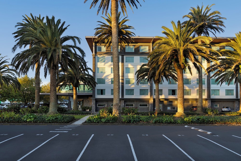 ibis Auckland Ellerslie 66/74