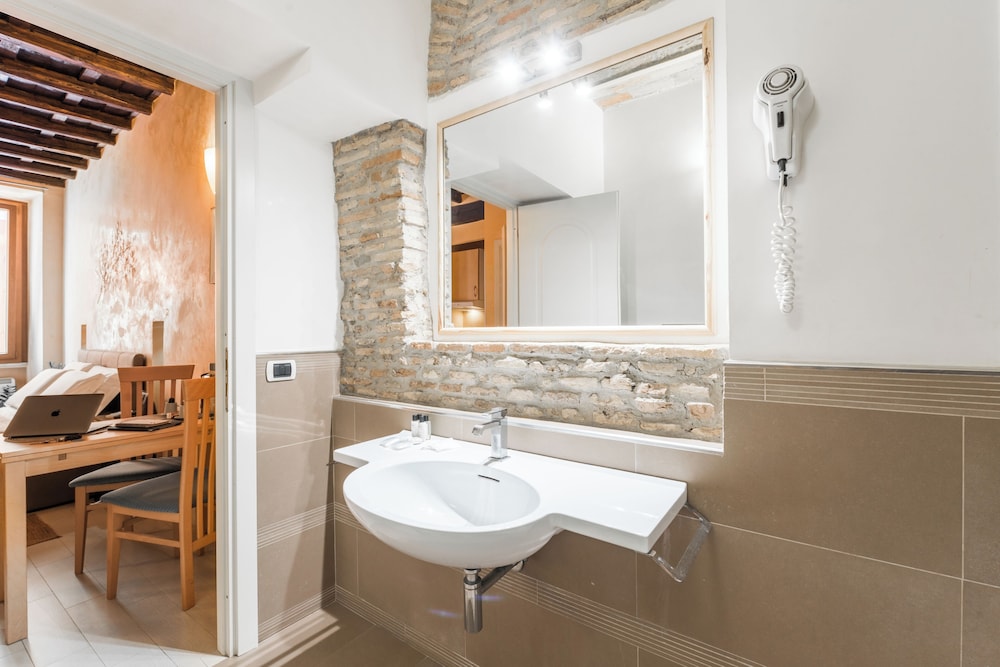 Bdb Luxury Rooms Spagna 47/52