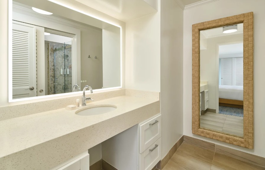 Premium, Suite, King Bed, Ocean Front، OUTRIGGER Kauai Beach Resort & Spa 4/4
