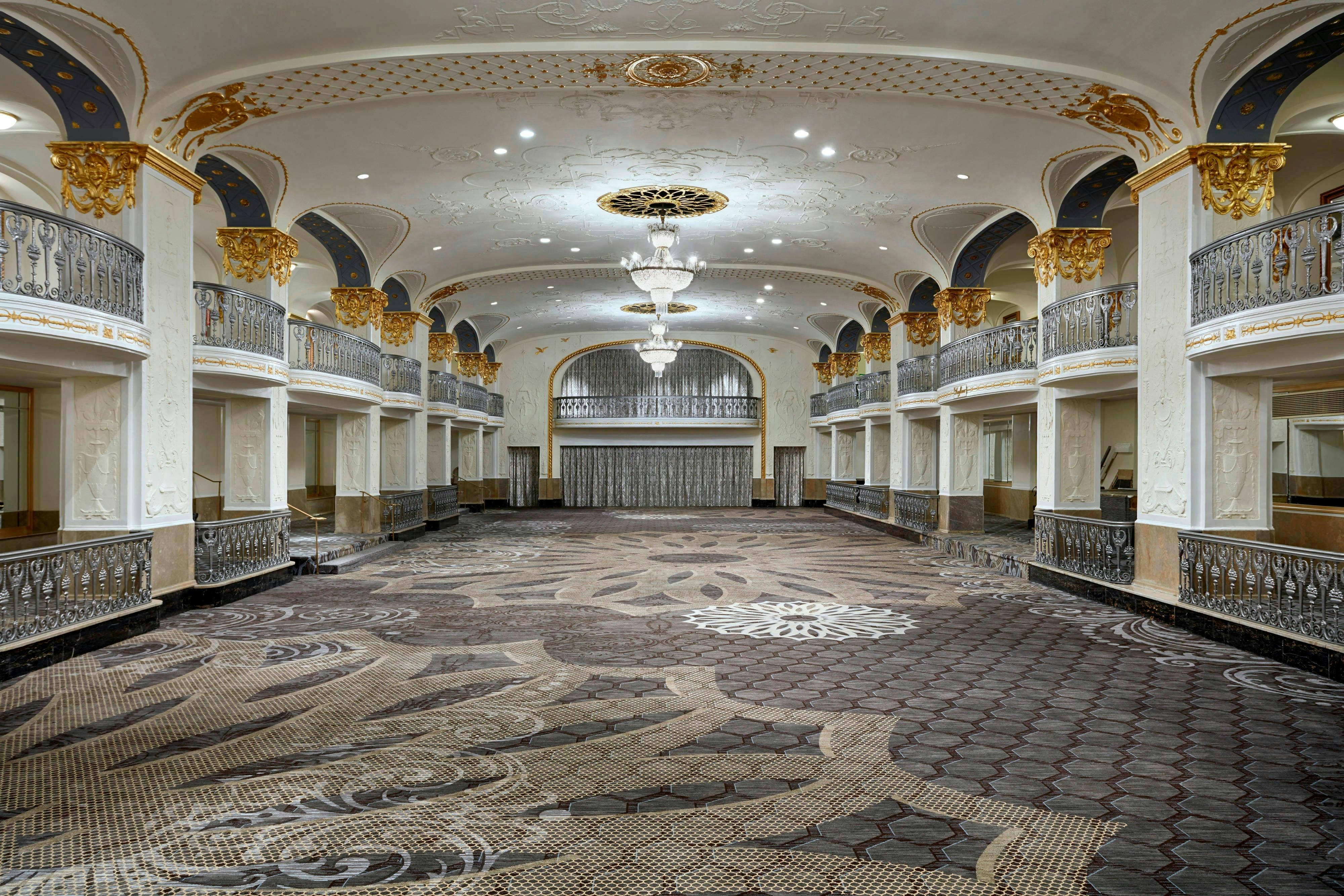 The Mayflower Hotel Autograph Collection 81/84