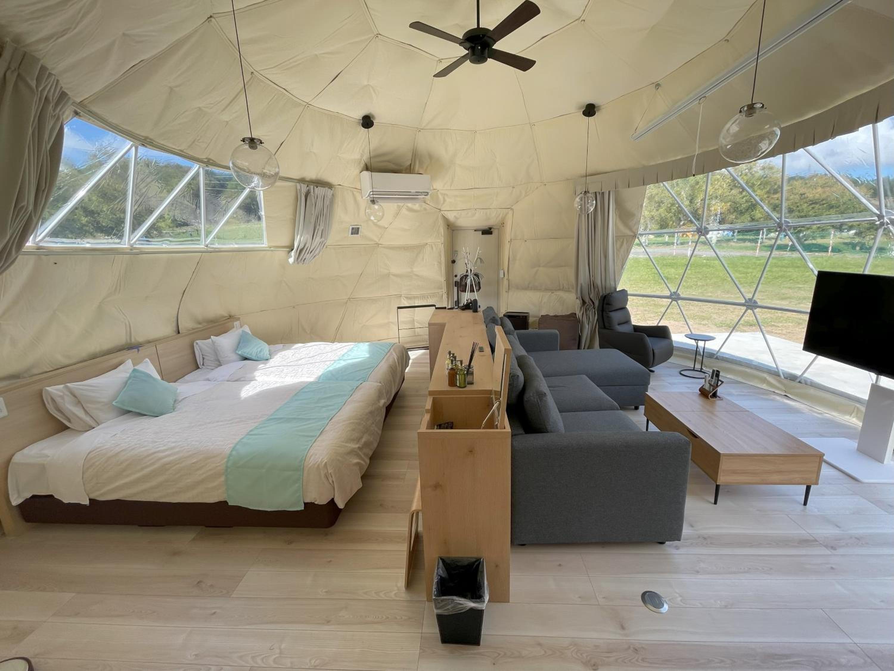 Glamping, Western, Modern, Pet Friendly