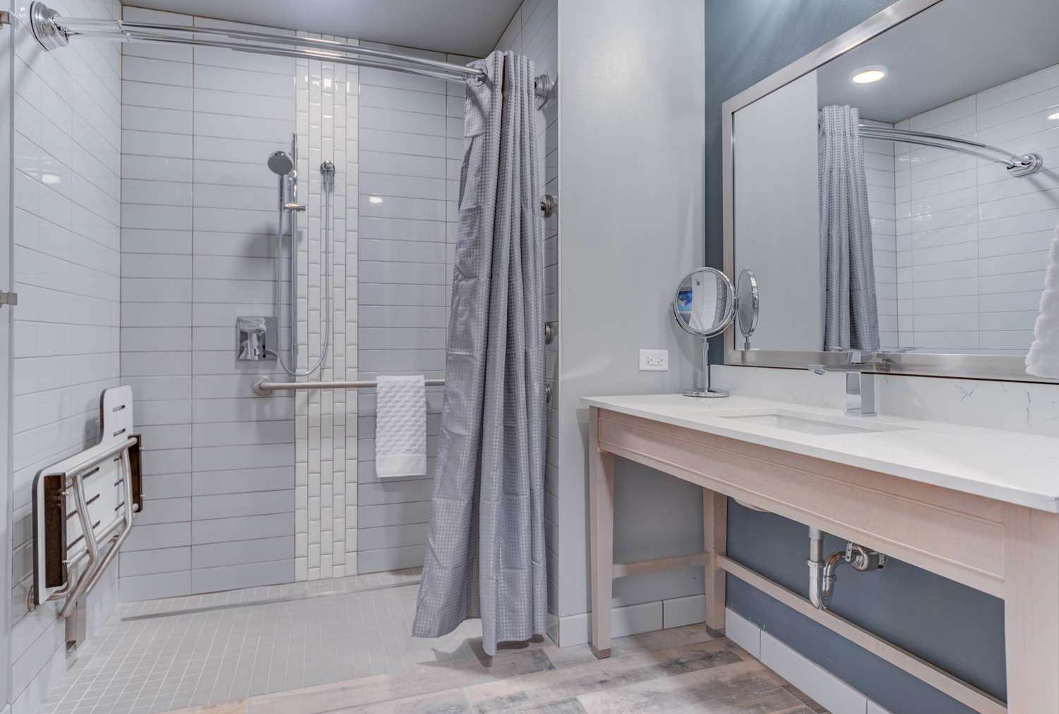 جناح بسرير كينج وسريرين كوين لذوي الإعاقة، Hotel Peppertree Bend, BW Premier Collection 15/15