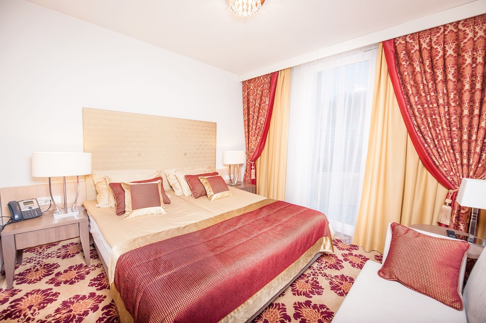 Grand Hotel Sava Superior 16/76
