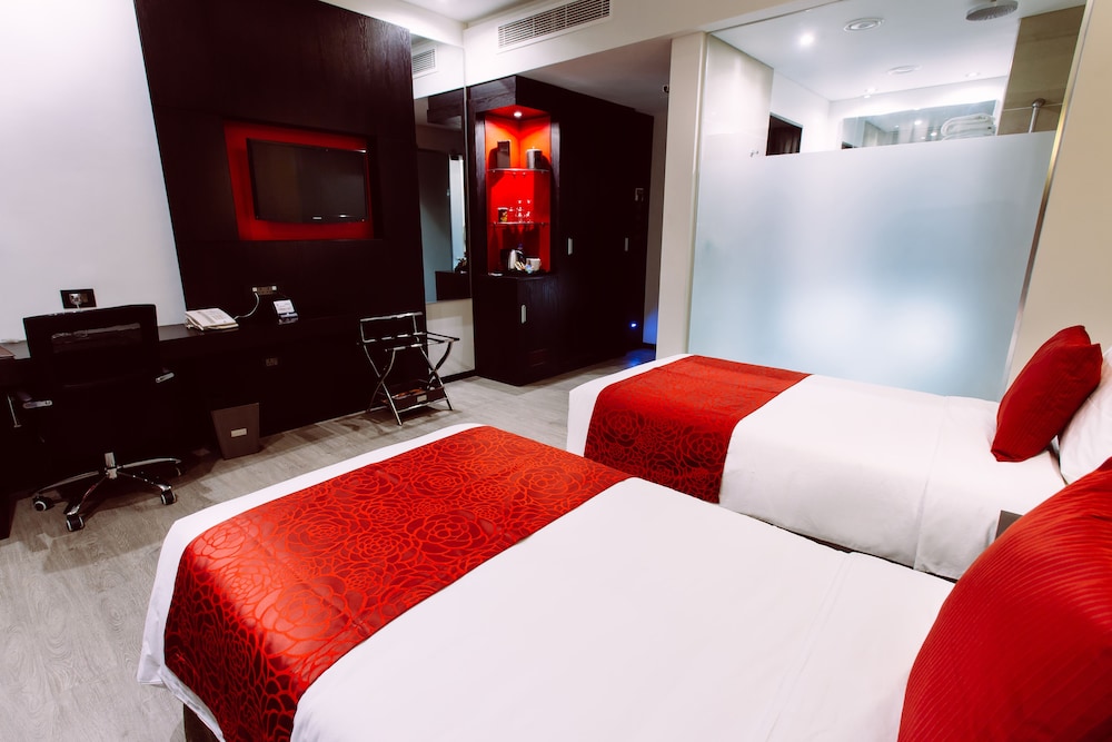 Onomo Hotel Dar es Salaam 15/30