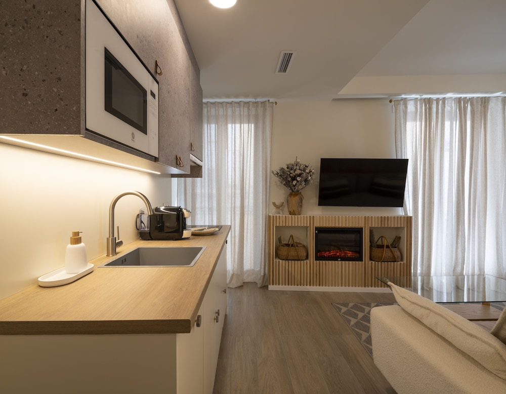 Palatina Concept Suites 58/90