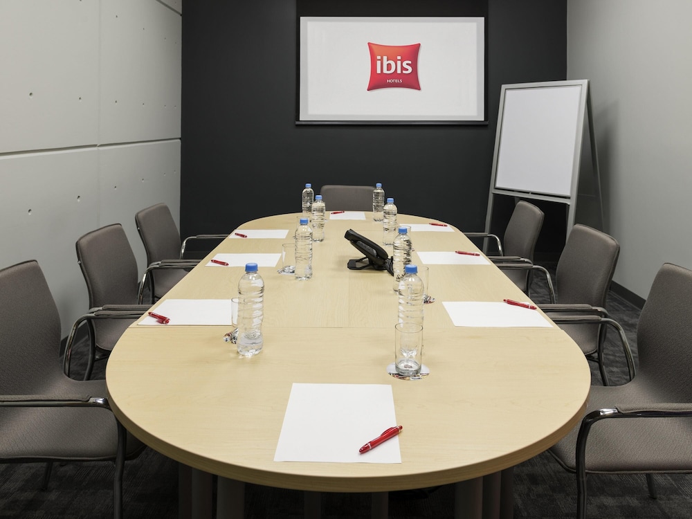 Ibis Irapuato 22/26