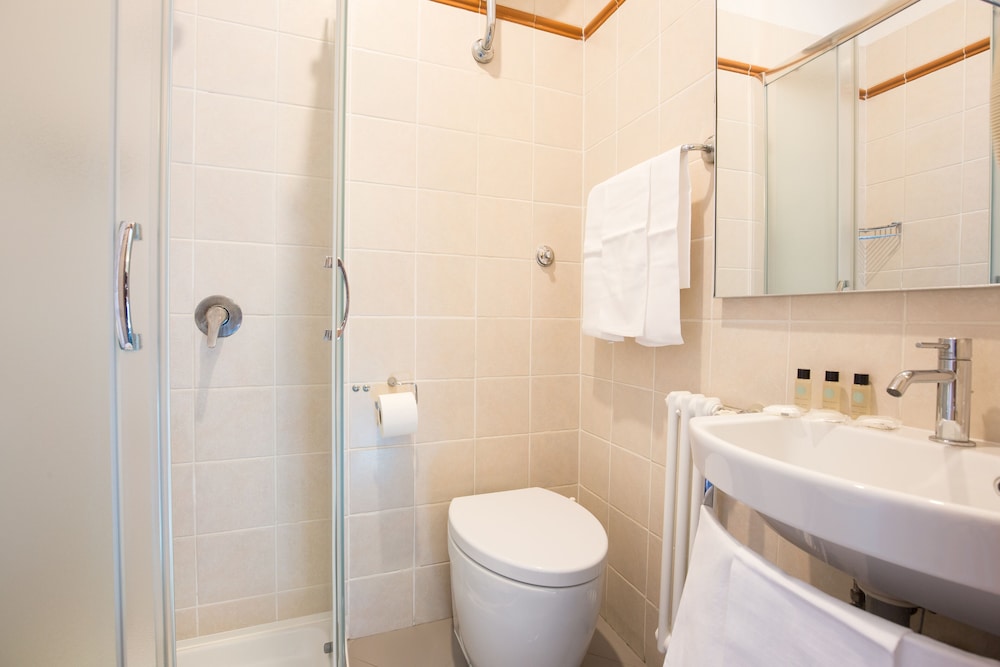 Hotel Trastevere 32/40